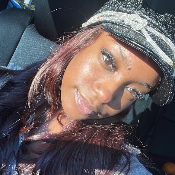 Meet your Posher, Juwariyah - Picture 1 of 1